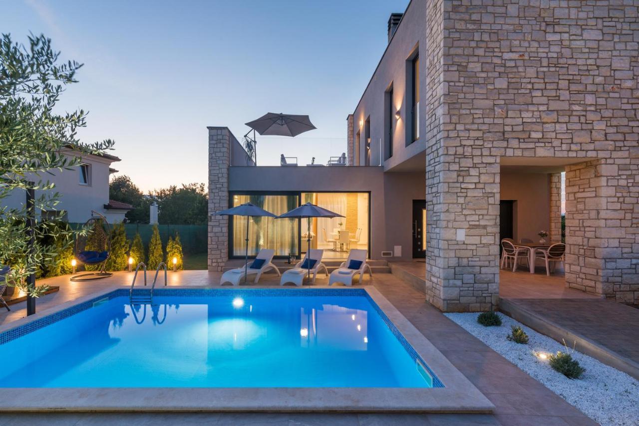 Villa Selest Умаг Экстерьер фото
